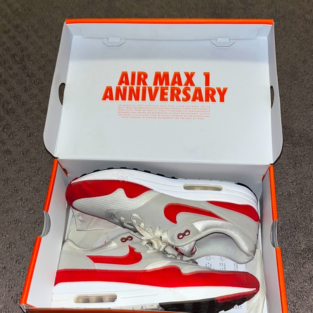 size 11.5 Nike Air Max 1 Anniversity.